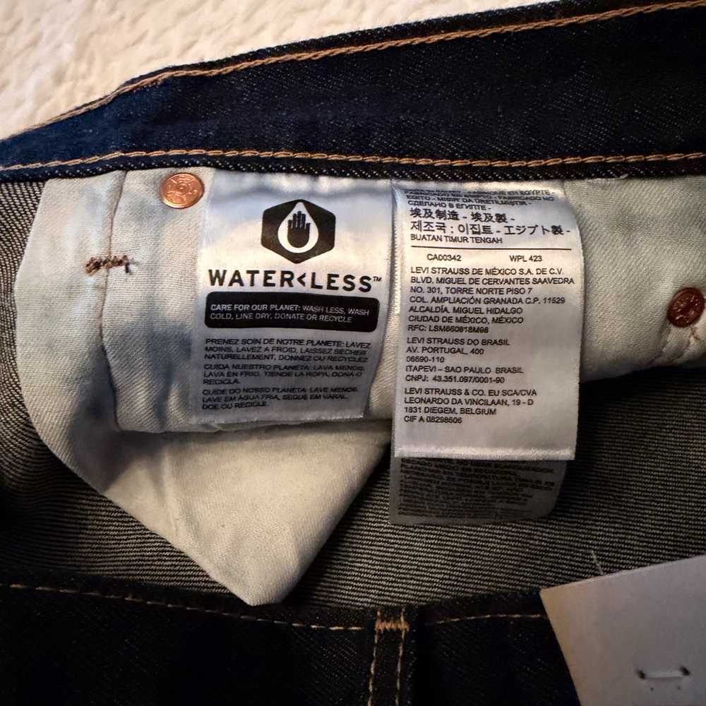 Levi's Men's 501 Straight Jeans - Deep Indigo Button fly - Picture 6 of 6